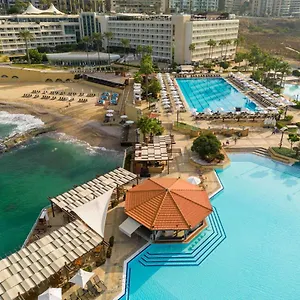 ***** Resort Moevenpick Lübnan