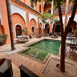 riad-amina.marrakeshhotelsmorocco.com/